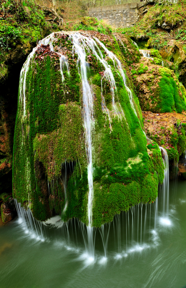 https://www.shutterstock.com/pic-185926934/stock-photo-waterfall-bigar-located-at-the-intersection-with-the-parallel-in-romania.html?src=lU_fPtcGtYwD-0kHc-Mxsw-1-7